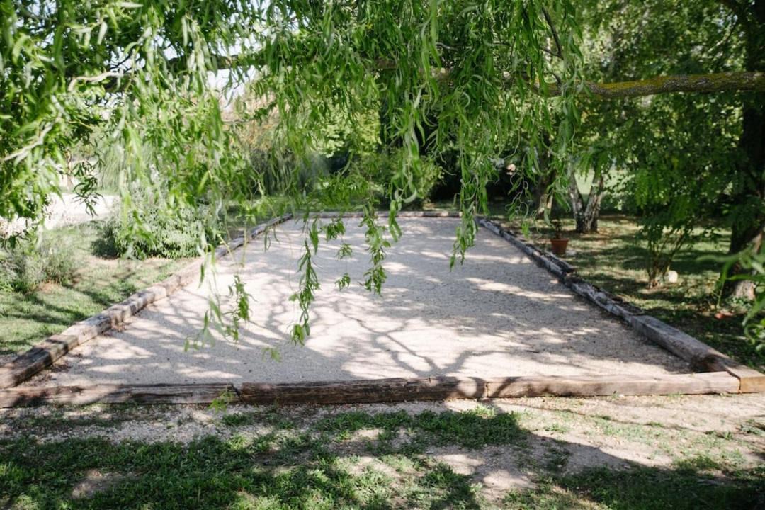Photo of Outdoor in Althen-des-Paluds