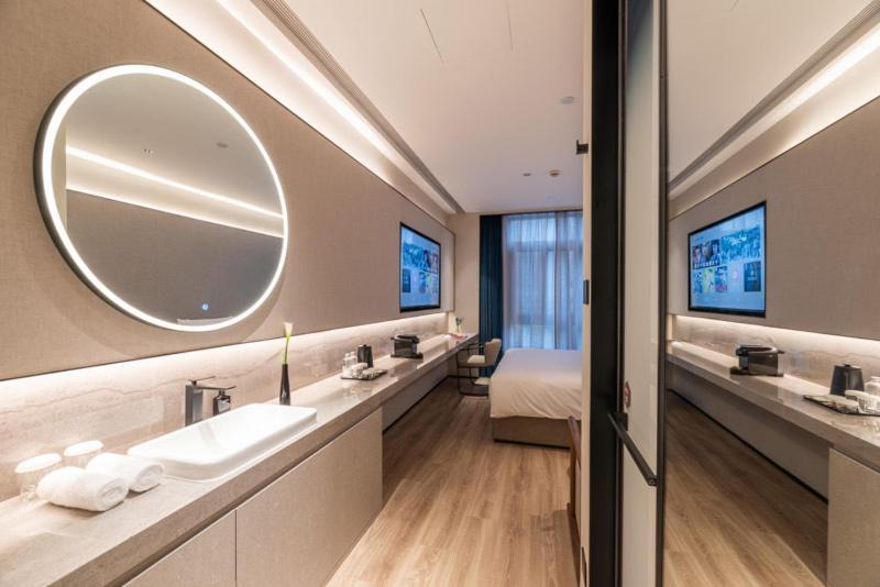 Photo of Bathroom in Lujiazui