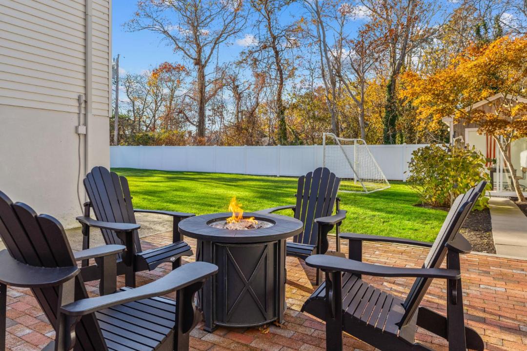 Photo of Patio Balcony in West Yarmouth