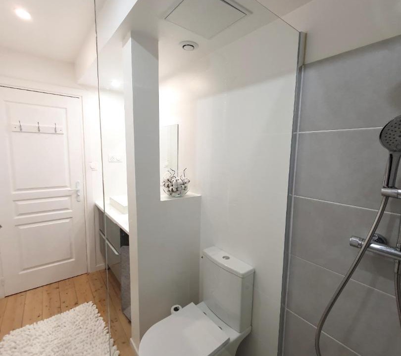 Photo of Bathroom in Audierne