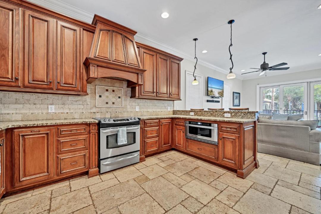 Photo of Kitchen in Frangista Beach