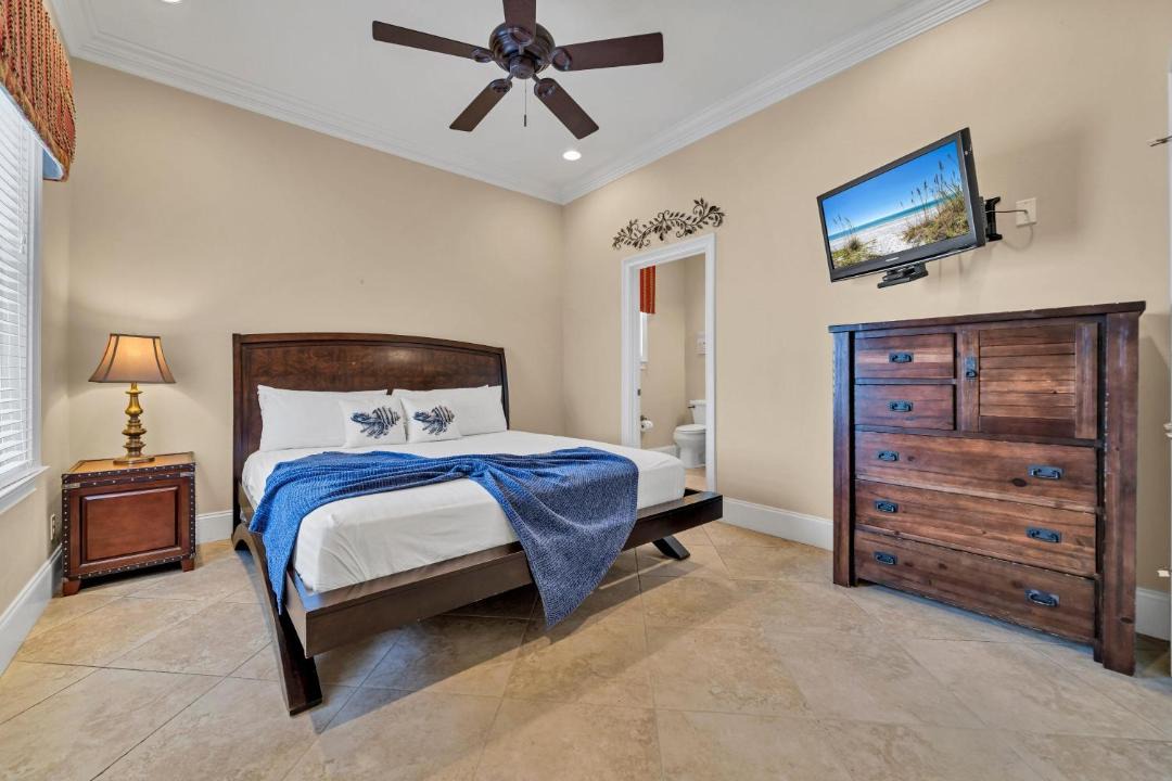 Photo of Bedroom in Frangista Beach
