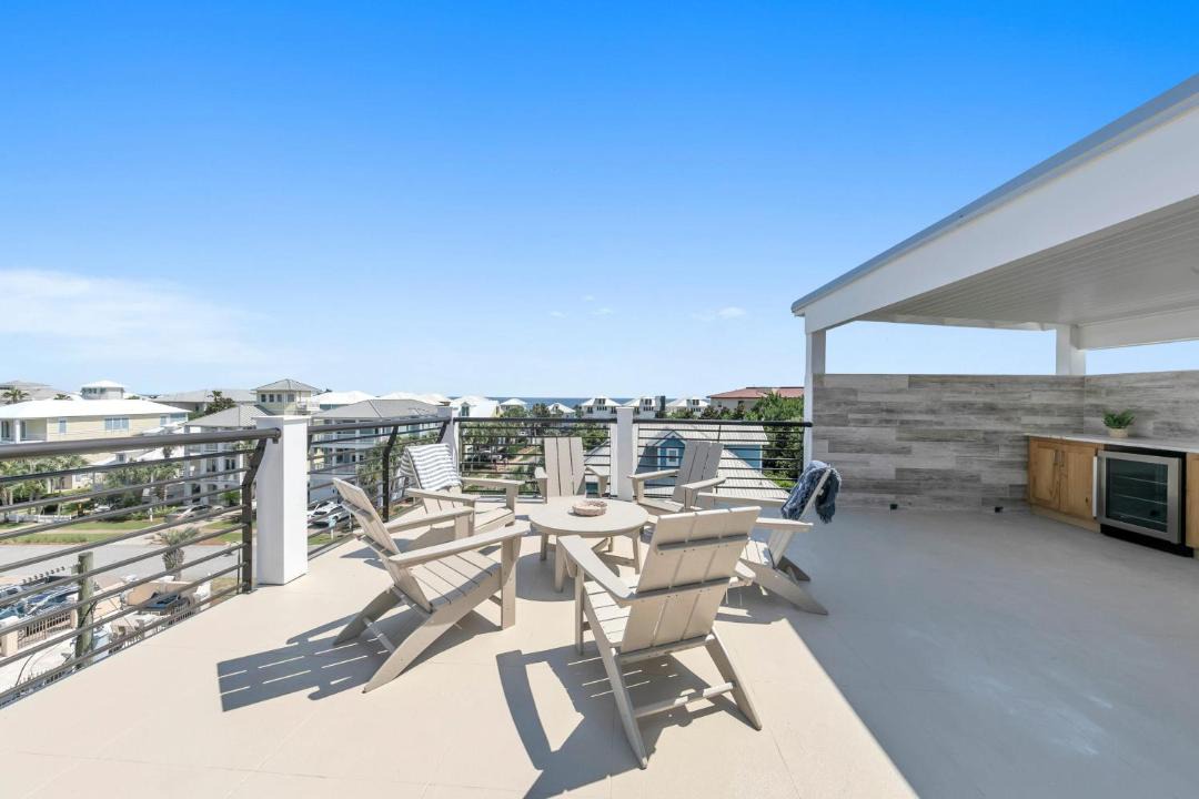 Photo of Patio Balcony in Frangista Beach