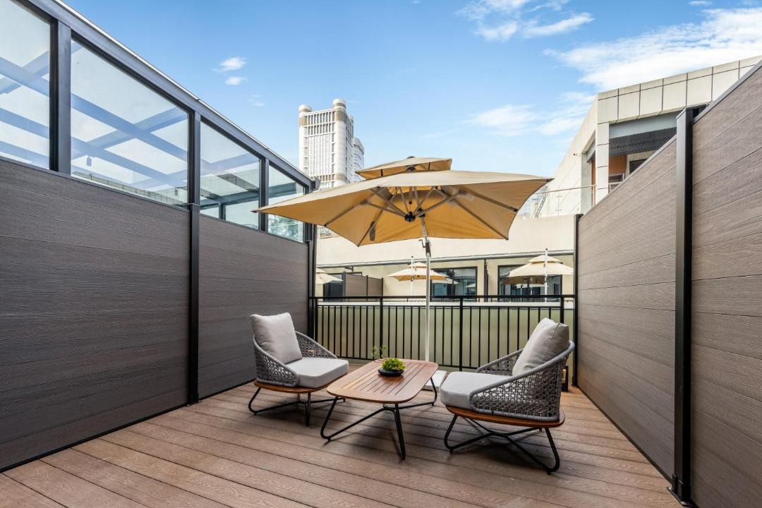 Photo of Patio Balcony in Tianhe Center