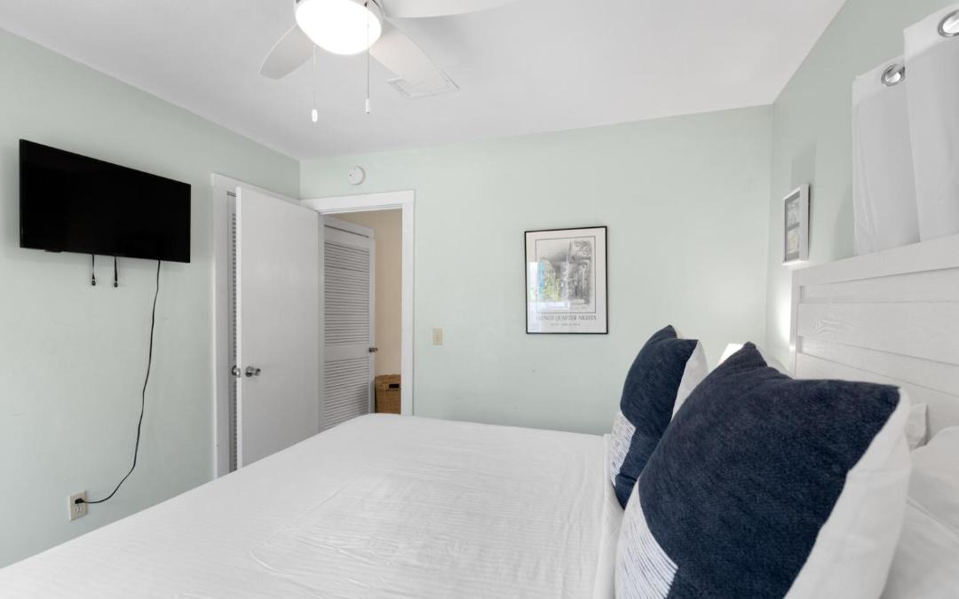 Photo of Bedroom in Seacrest