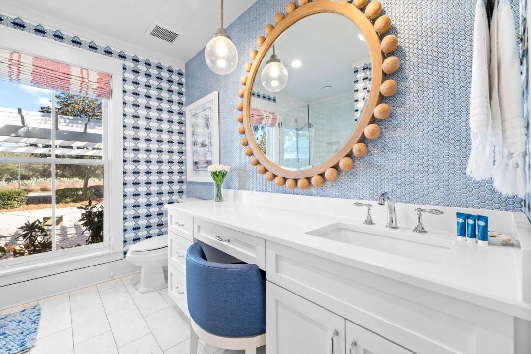 Photo of Bathroom in Seaside