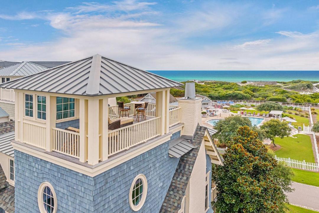 Photo of Patio Balcony in WaterSound Beach