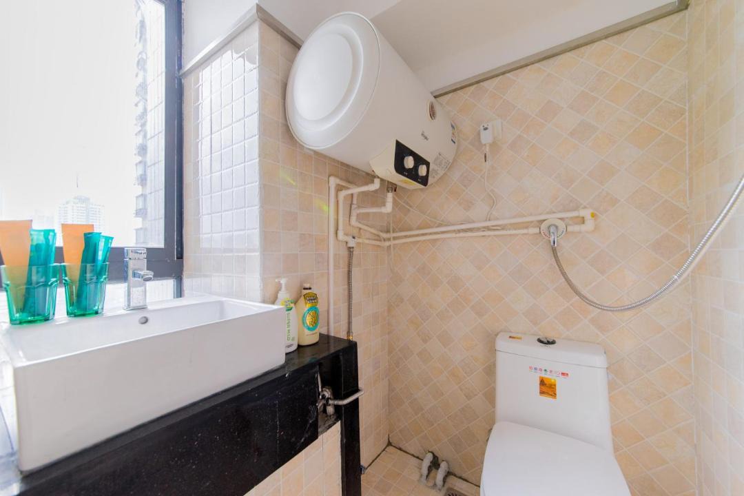 Photo of Bathroom in Zhonglou Shangquan