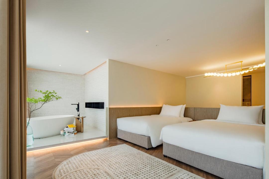 Photo of Bedroom in Longhu Qu