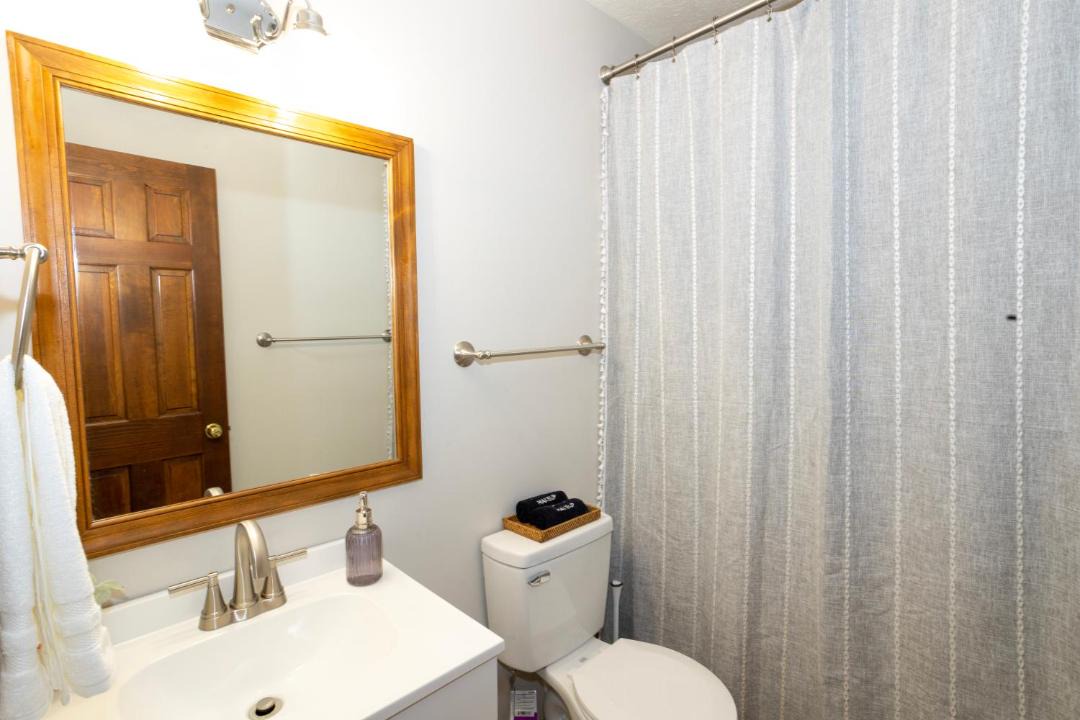 Photo of Bathroom in Massanutten