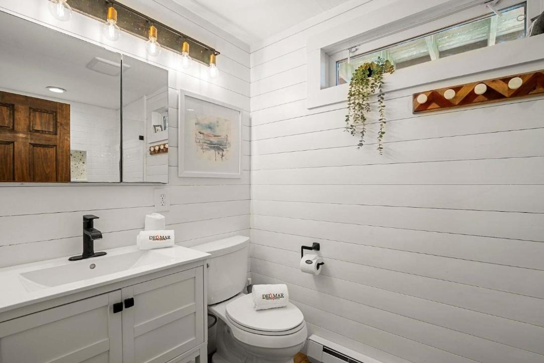 Photo of Bathroom in Wellfleet