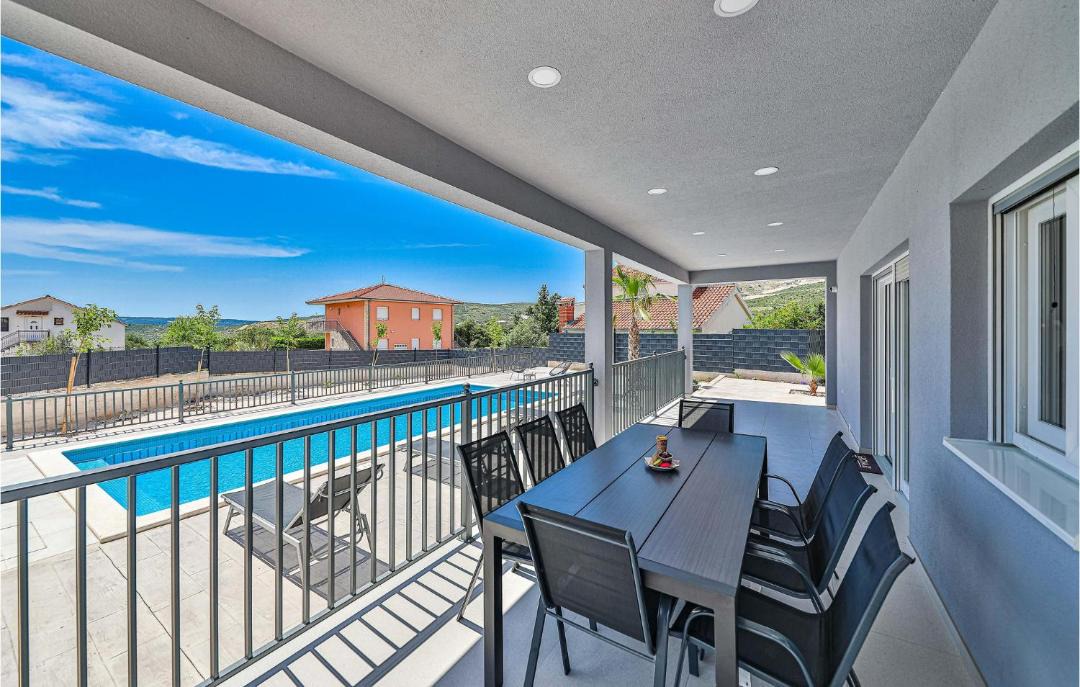 Photo of Patio Balcony in Plano