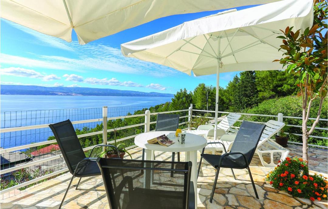 Photo of Patio Balcony in Mimice