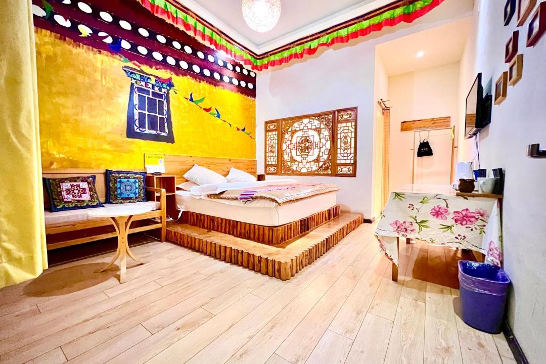 Photo of Bedroom in Shangri-La