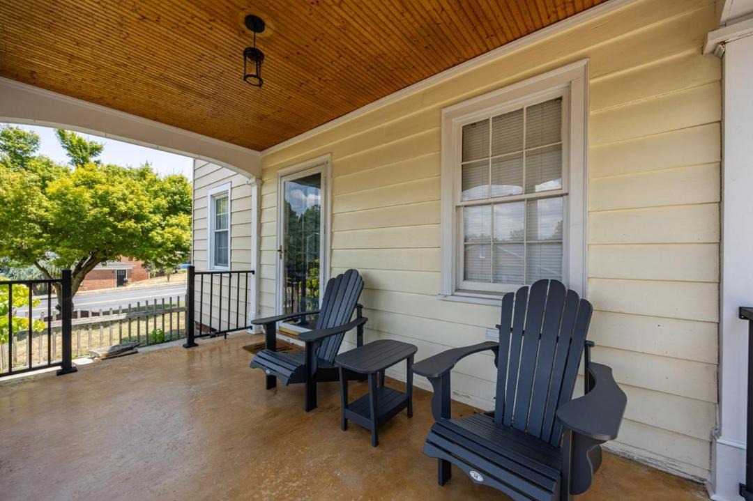 Photo of Patio Balcony in Harrisonburg