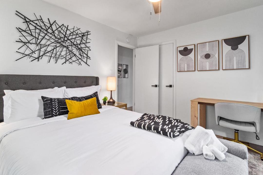 Photo of Bedroom in Evansville