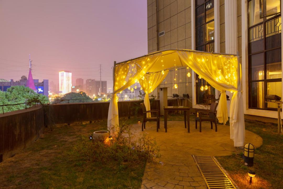 Photo of Patio Balcony in Wuling District