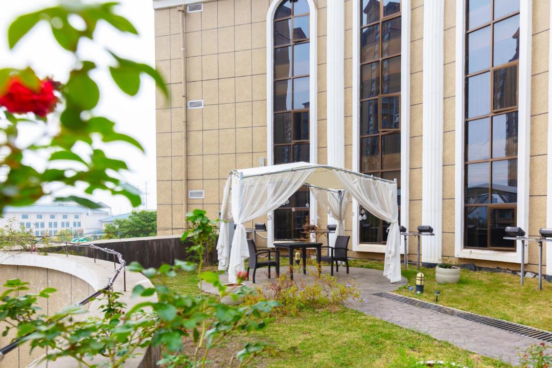 Photo of Patio Balcony in Wuling District