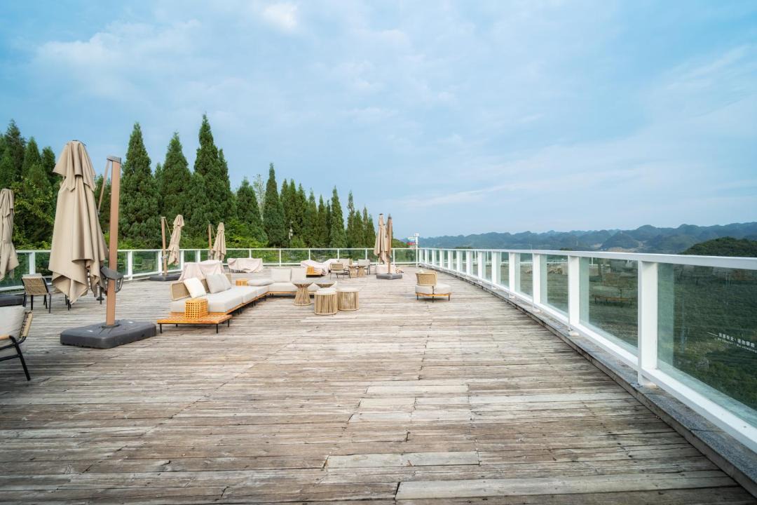 Photo of Patio Balcony in Anlong County