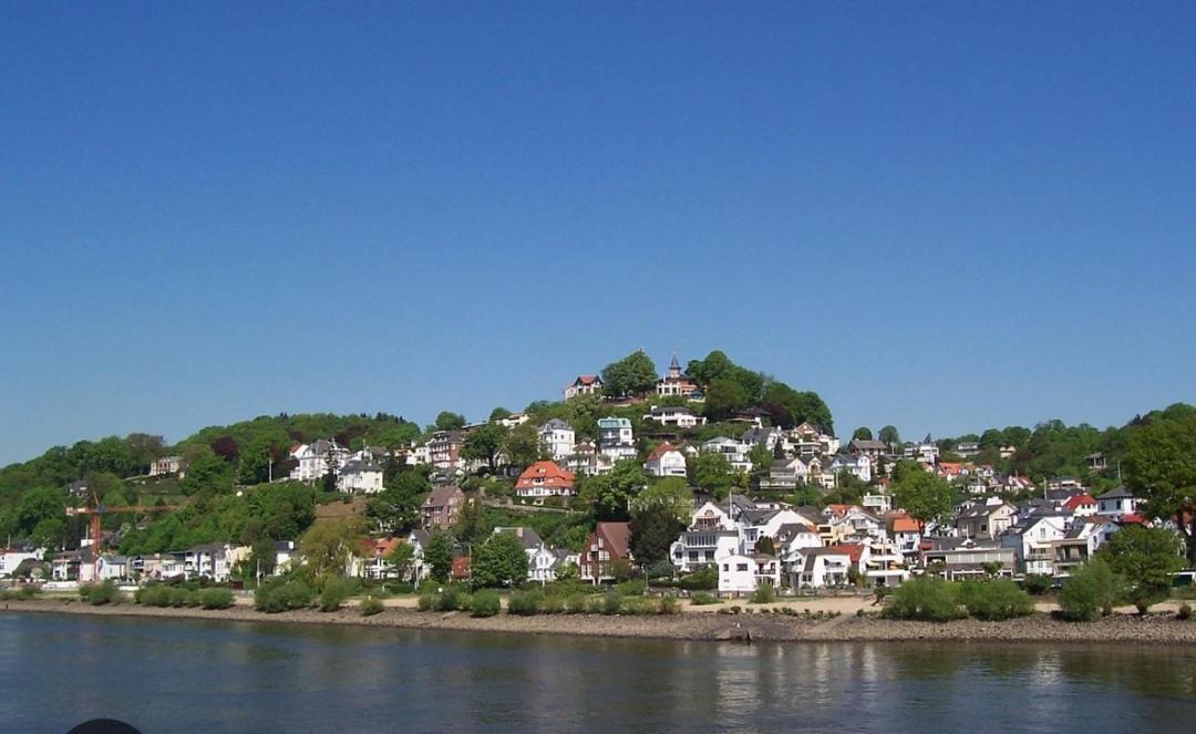 Photo of Buildings in Blankenese
