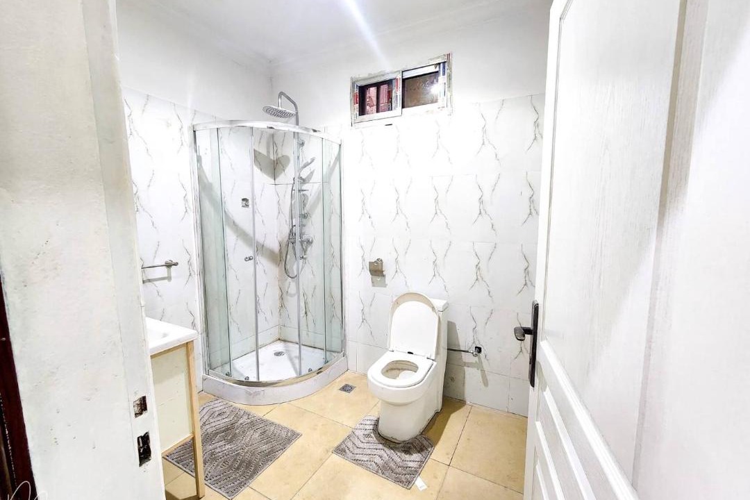 Photo of Bathroom in Limete