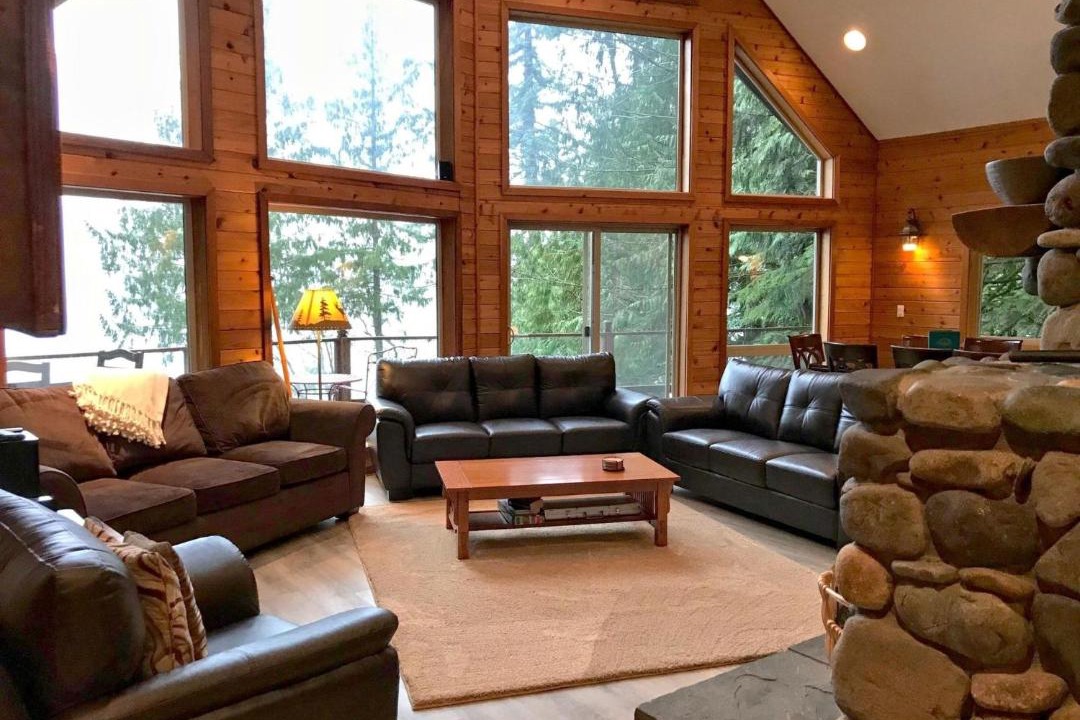 Photo of Livingroom in Maple Falls