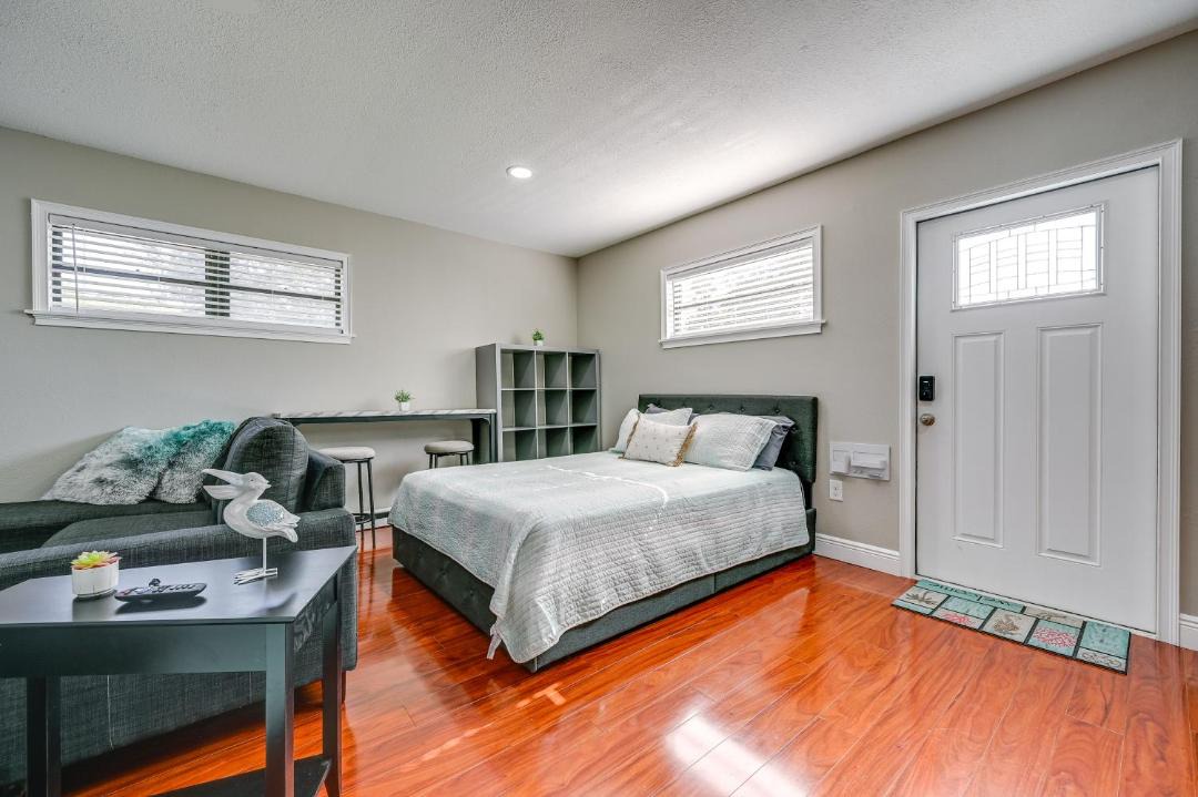 Photo of Bedroom in Orient Park