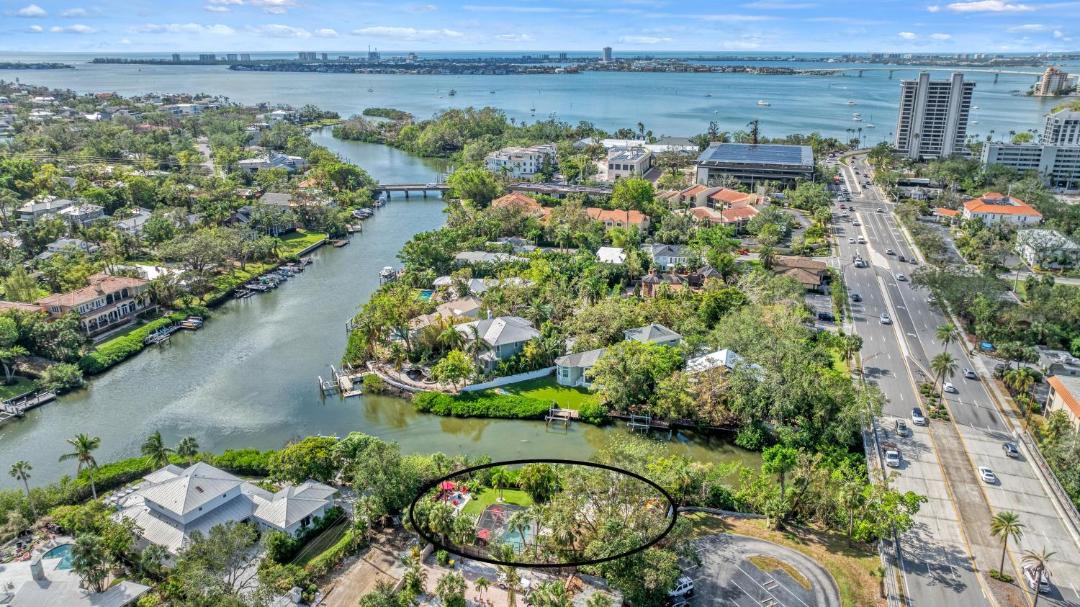 Photo of Others in Hudson Bayou