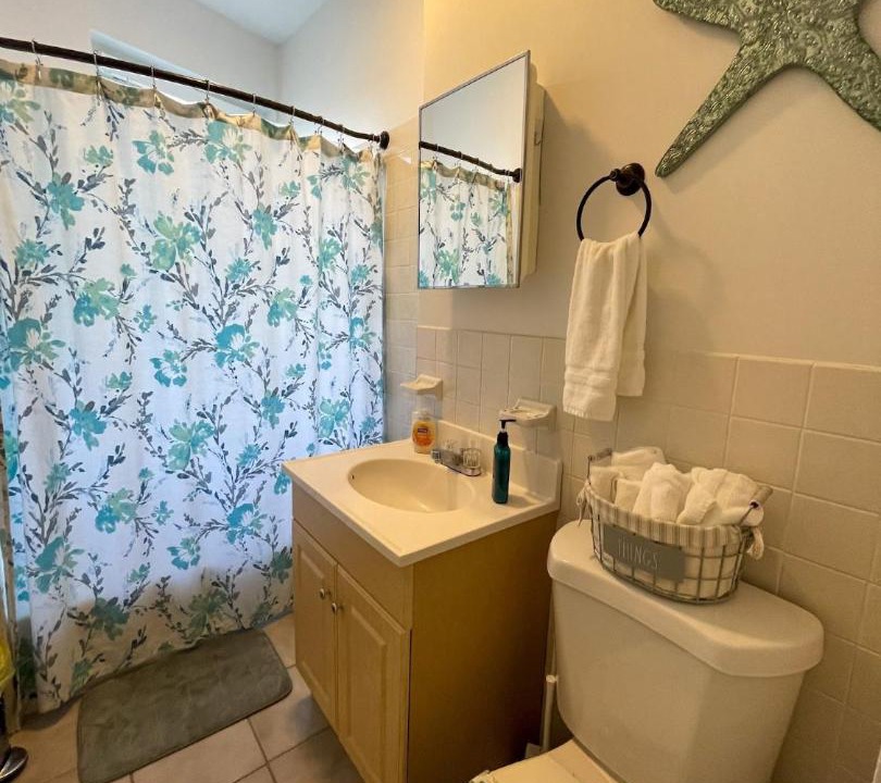Photo of Bathroom in Cleveland Circle