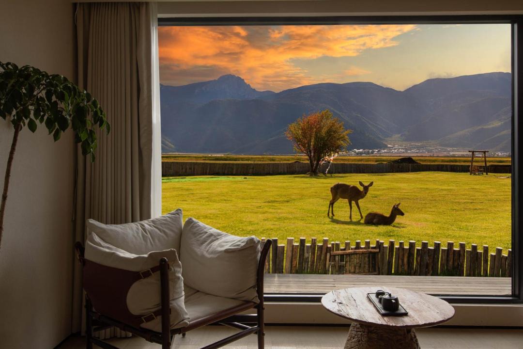 Photo of Others in Shangri-La