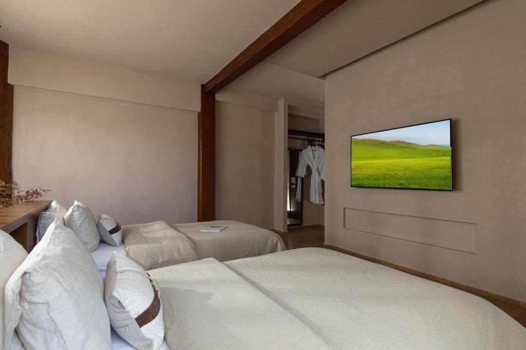 Photo of Bedroom in Shangri-La