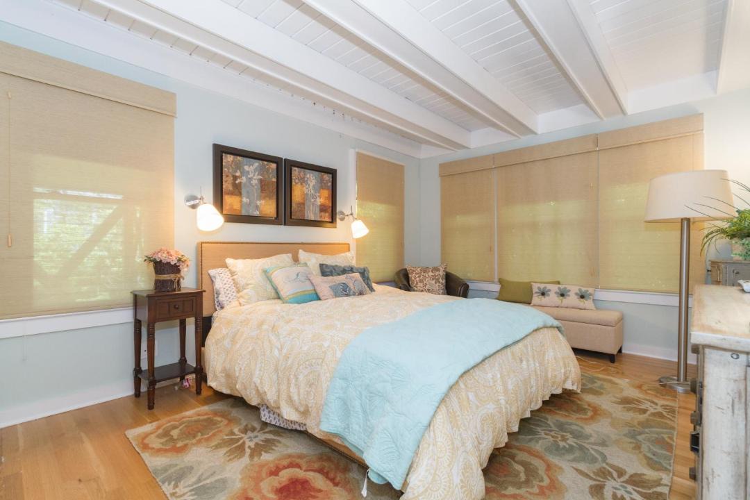 Photo of Bedroom in Ocean Beach