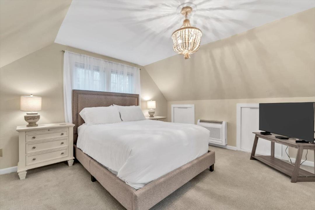 Photo of Bedroom in Cataumet