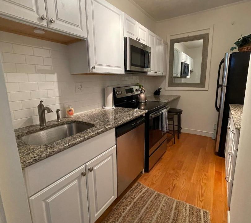 Photo of Kitchen in Cleveland Circle
