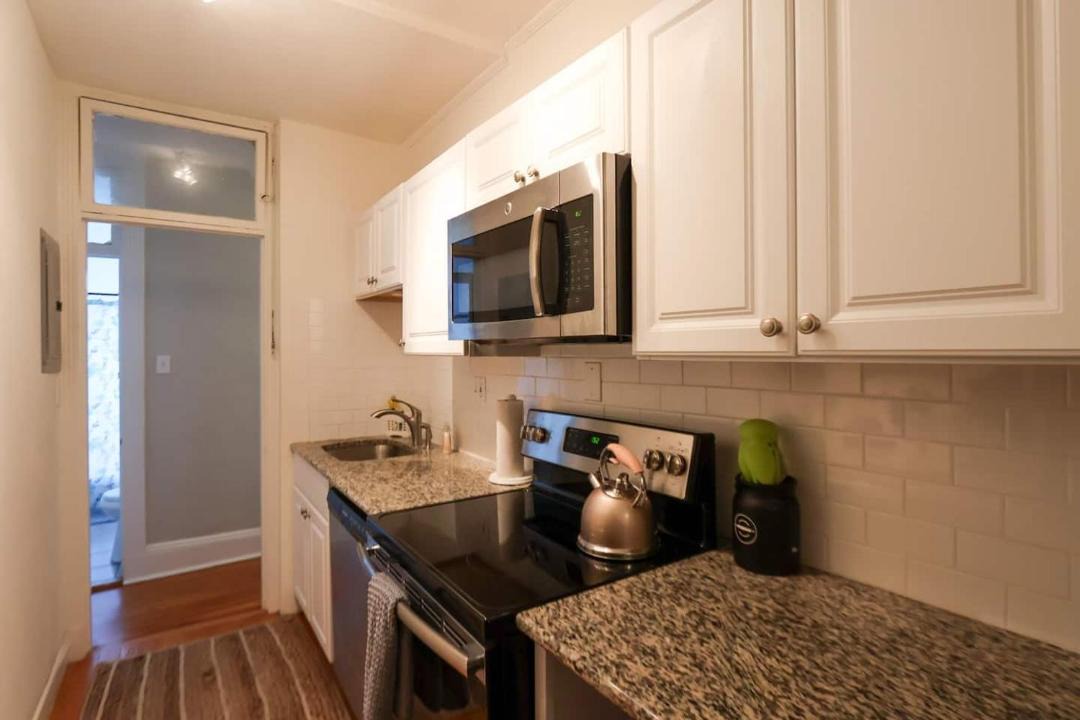 Photo of Kitchen in Cleveland Circle