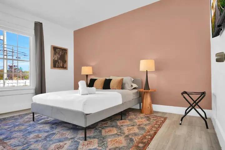 Photo of Bedroom in Northeast Miami