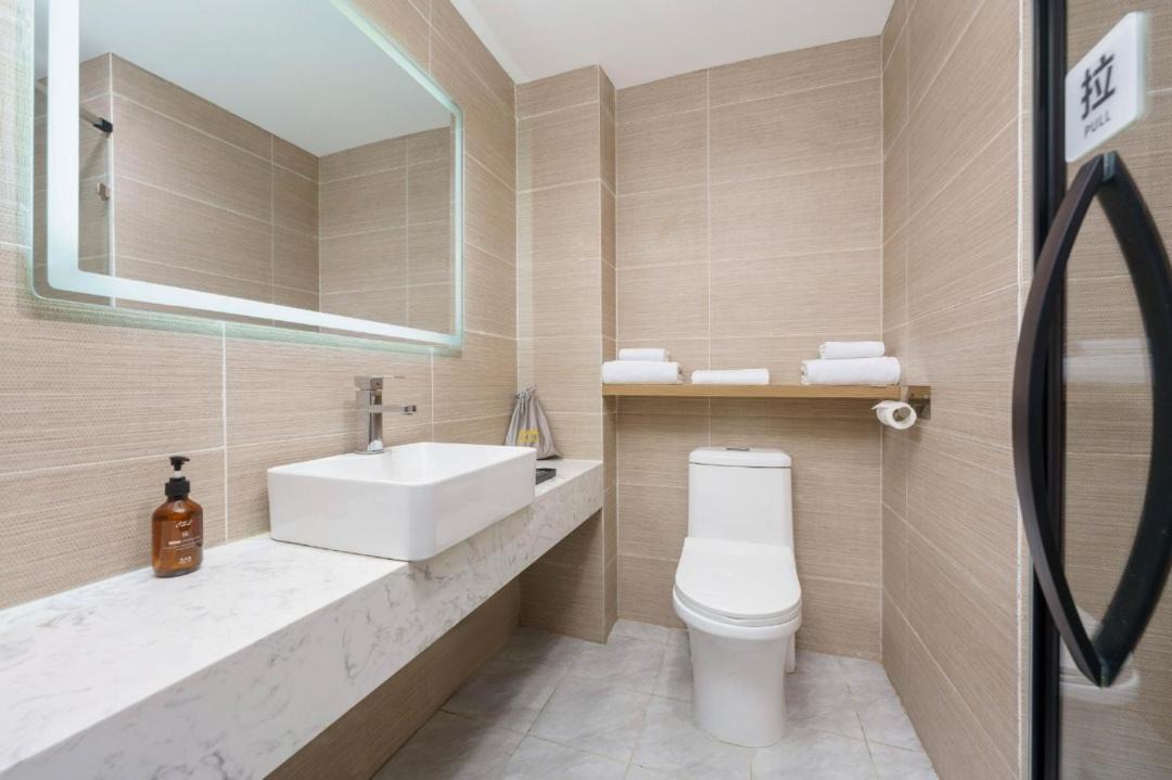 Photo of Bathroom in Dalian City Center