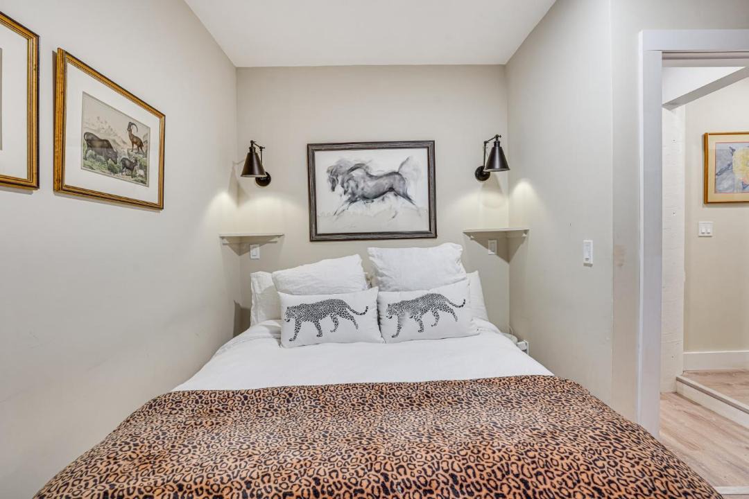 Photo of Bedroom in Gloucester