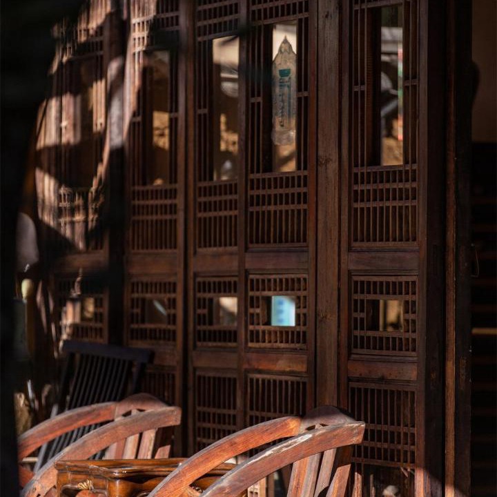 Photo of Patio Balcony in Baisha Old Town