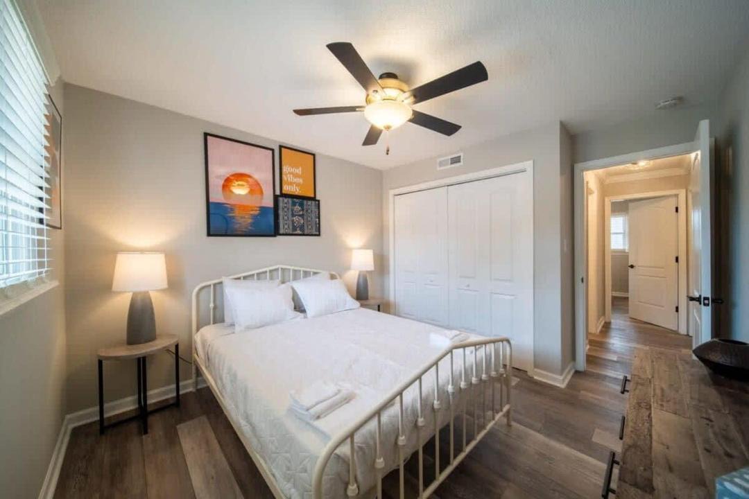Photo of Bedroom in East Ocean View