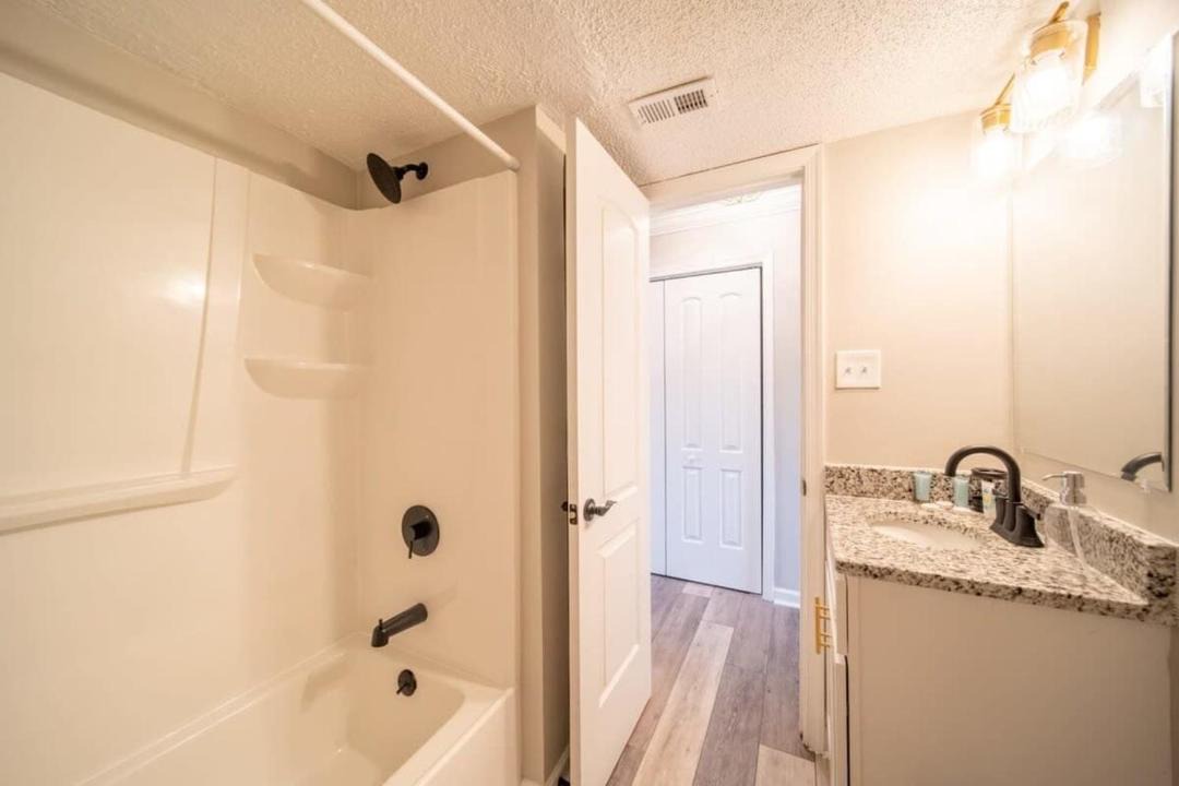 Photo of Bathroom in East Ocean View