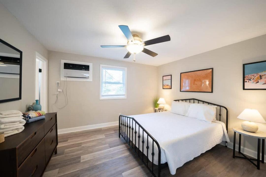 Photo of Bedroom in East Ocean View