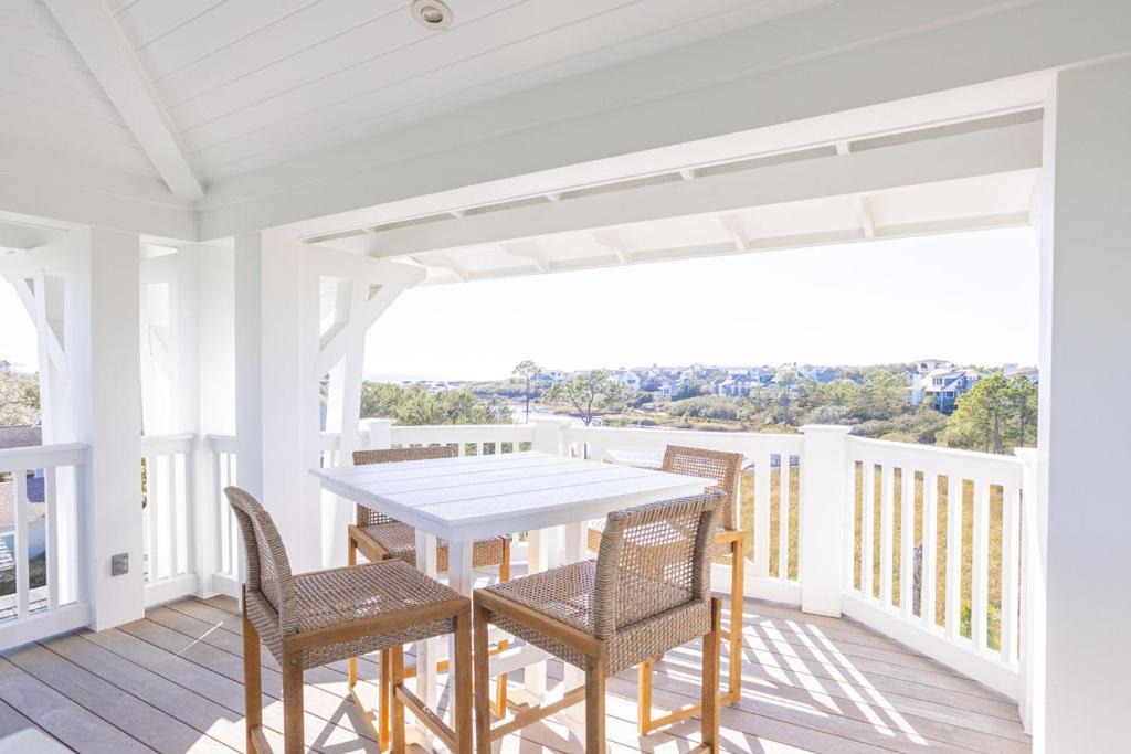 Photo of Patio Balcony in WaterSound Beach