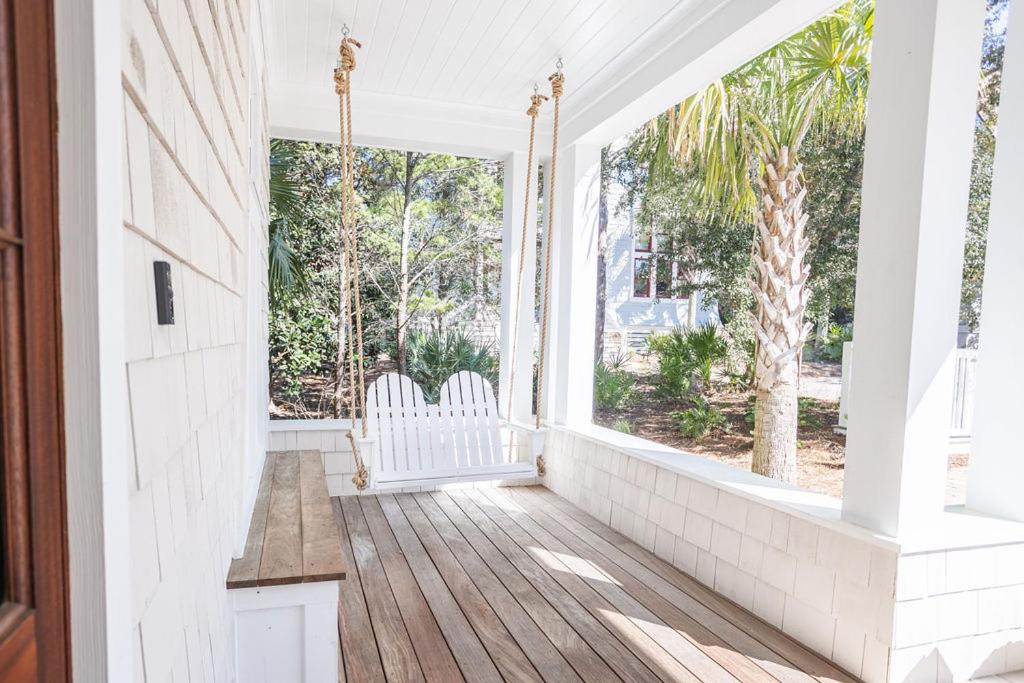 Photo of Patio Balcony in WaterSound Beach
