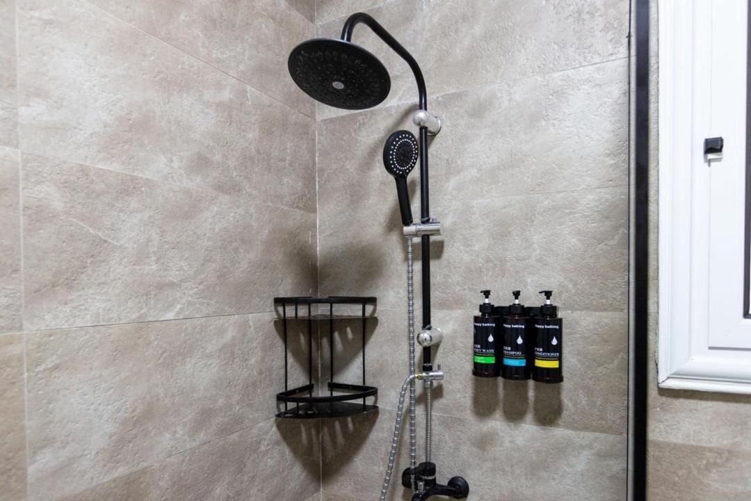 Photo of Bathroom in Garden City