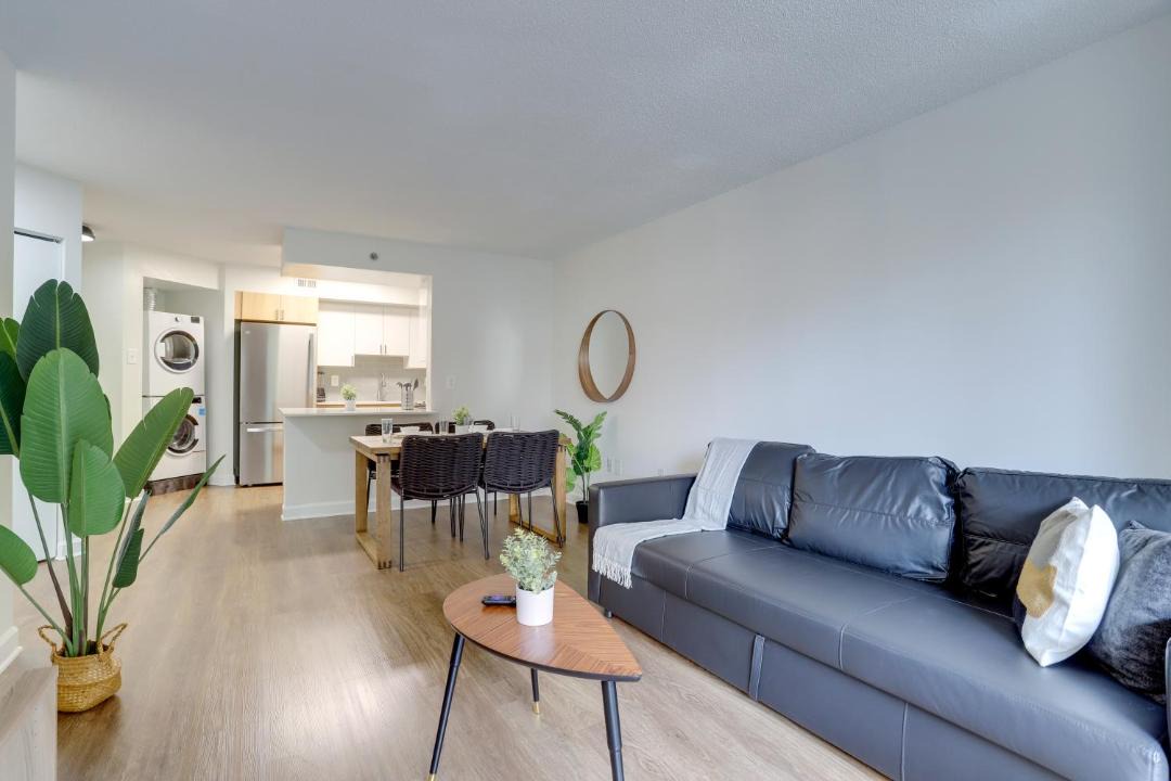 Photo of Livingroom in Pentagon City