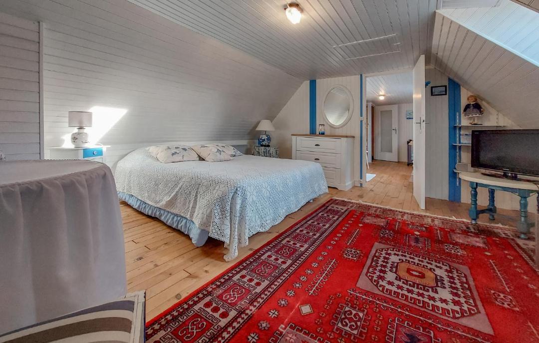 Photo of Bedroom in Saint-Tugdual