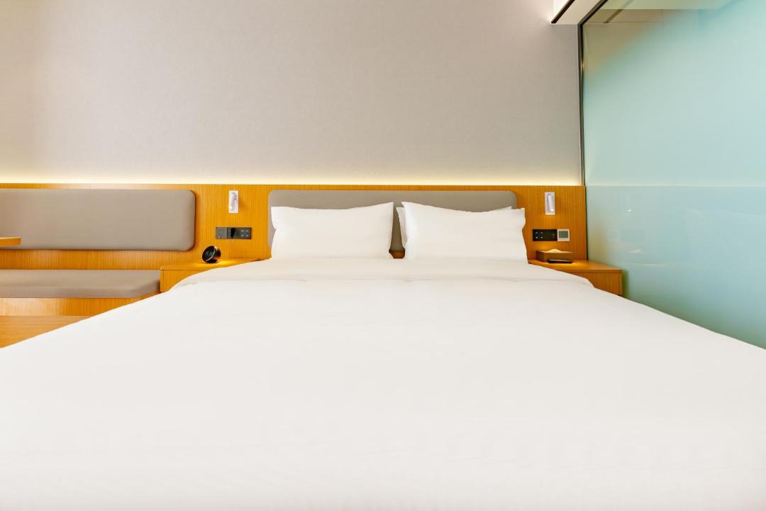 Photo of Bedroom in Yu Hua Tai