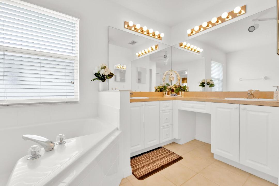 Photo of Bathroom in Tuscan Ridge