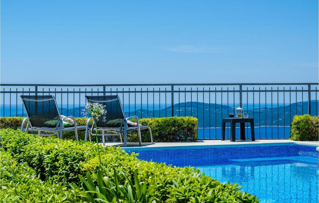 Photo of Patio Balcony in Brsecine